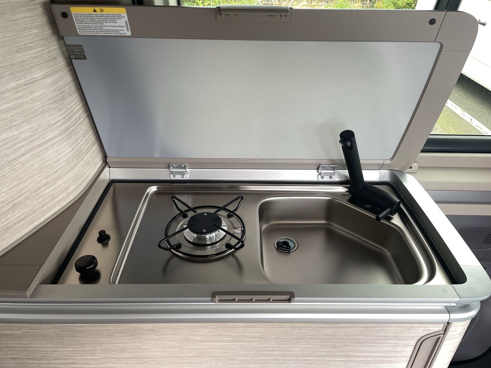 Fahrzeugabbildung Volkswagen California Ocean eHybrid 4M 130 kW 85 kW