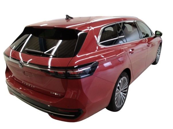 Fahrzeugabbildung Volkswagen Passat 1.5 TSI eHybrid Elegance IQ.Light|Matrix