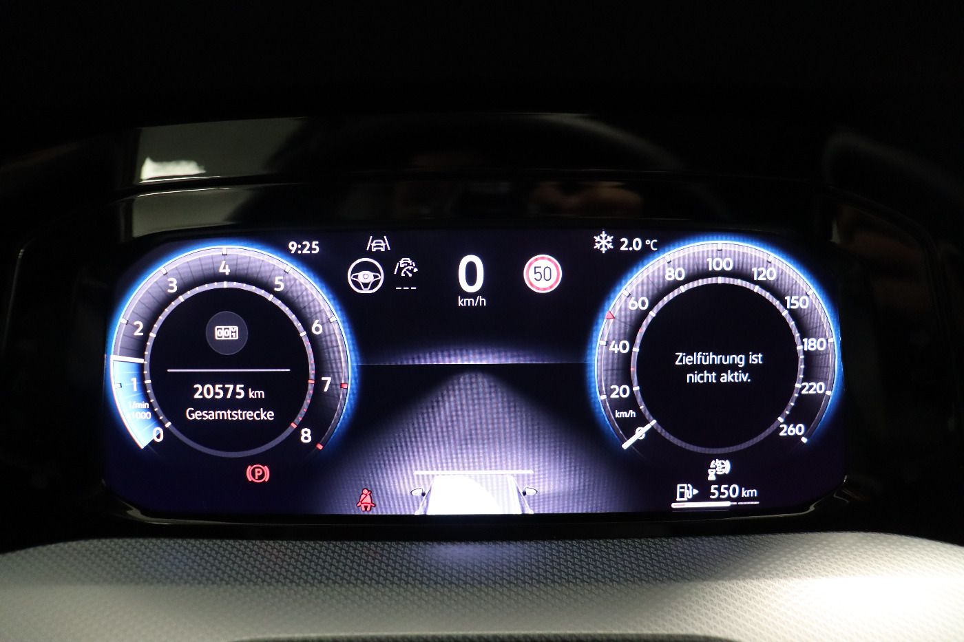 Fahrzeug autohaus mense Fahrzeugabbildung Volkswagen Golf VIII Variant 1.5 TSI Goal CarPlay|AHK|ACC