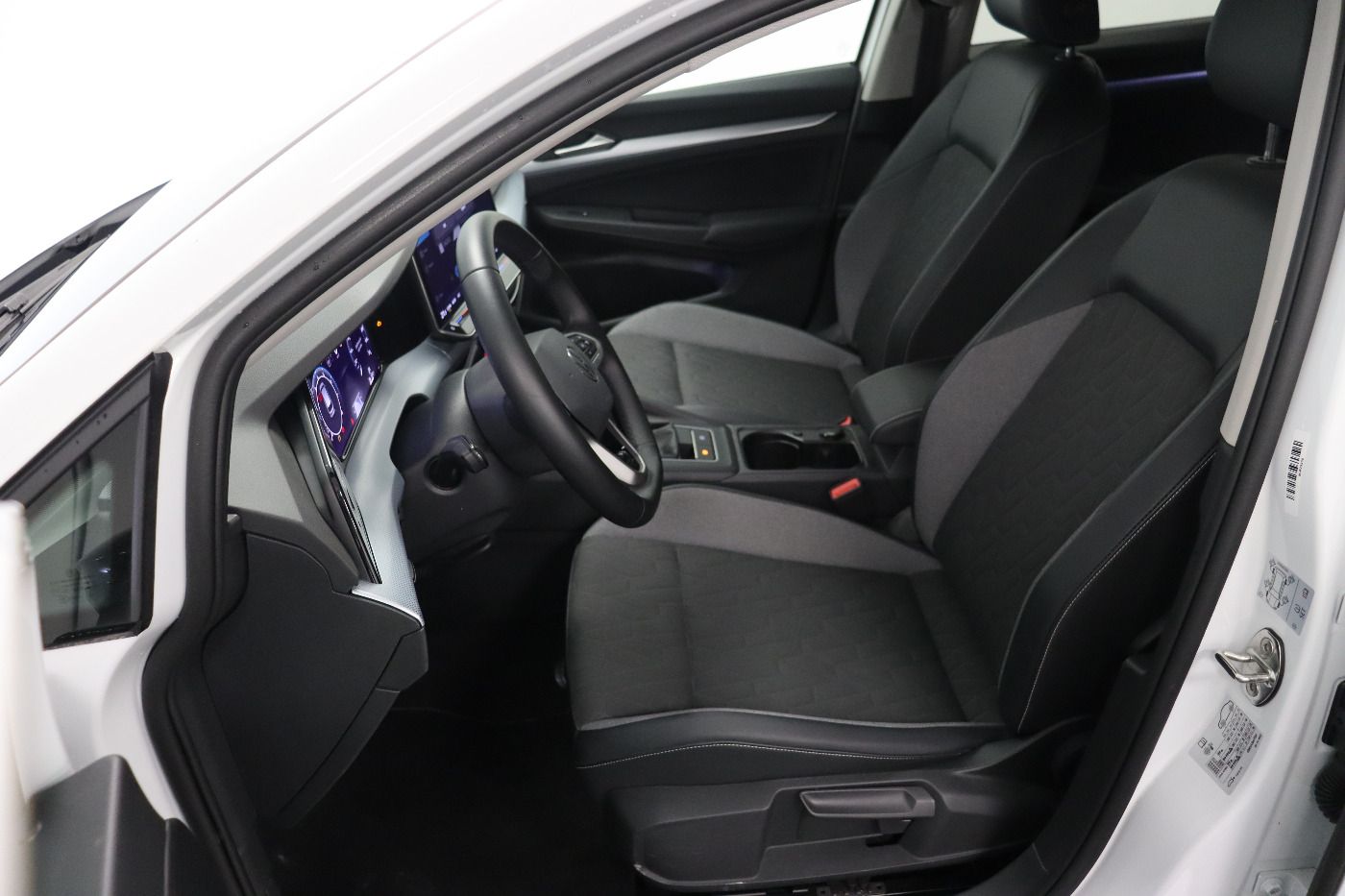 Fahrzeug autohaus mense Fahrzeugabbildung Volkswagen Golf VIII Variant 1.5 TSI Goal CarPlay|AHK|ACC