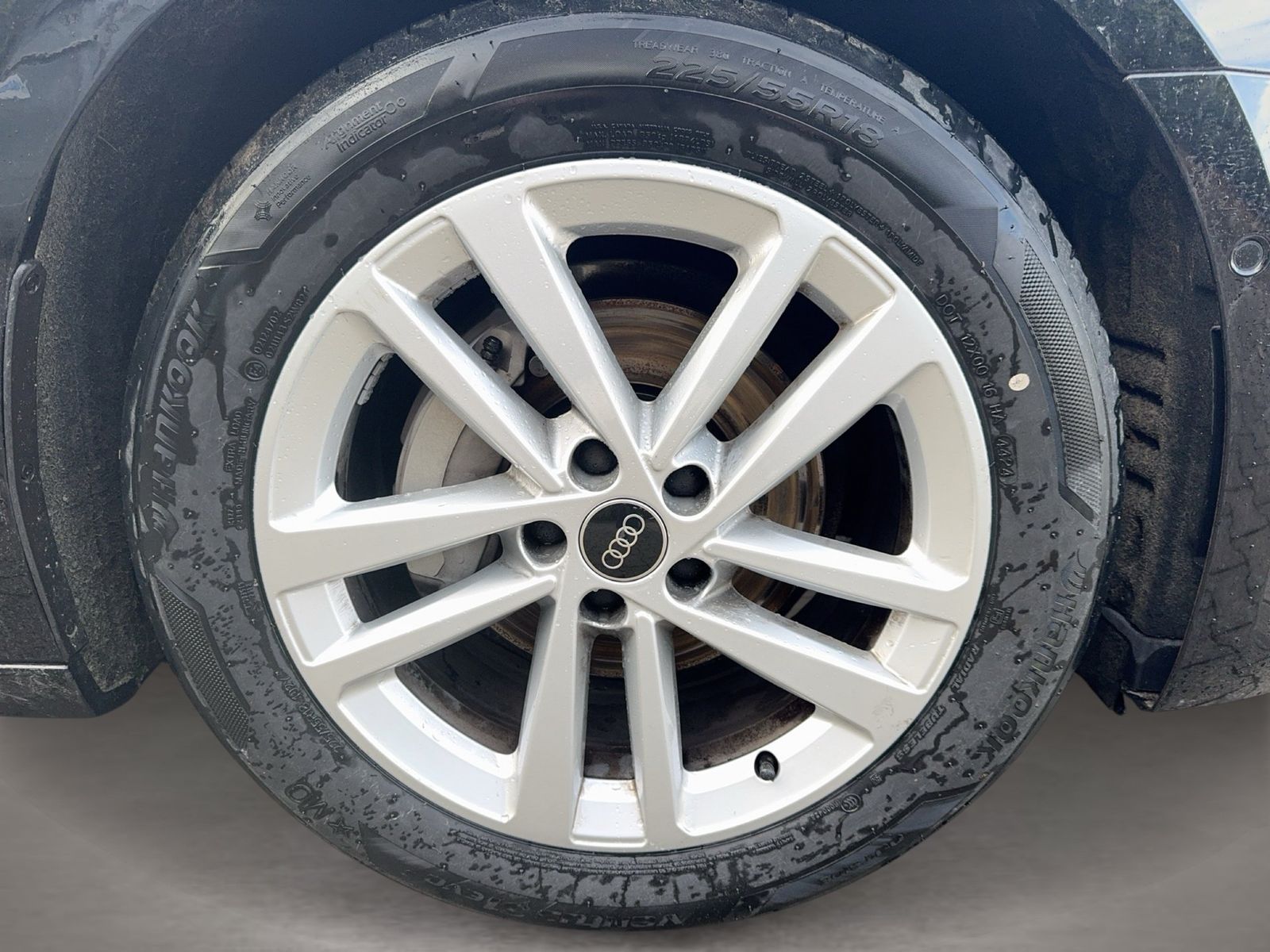 Fahrzeugabbildung Audi A6 Avant 40 TDI Quattro S tronic ACC|LED|Navi