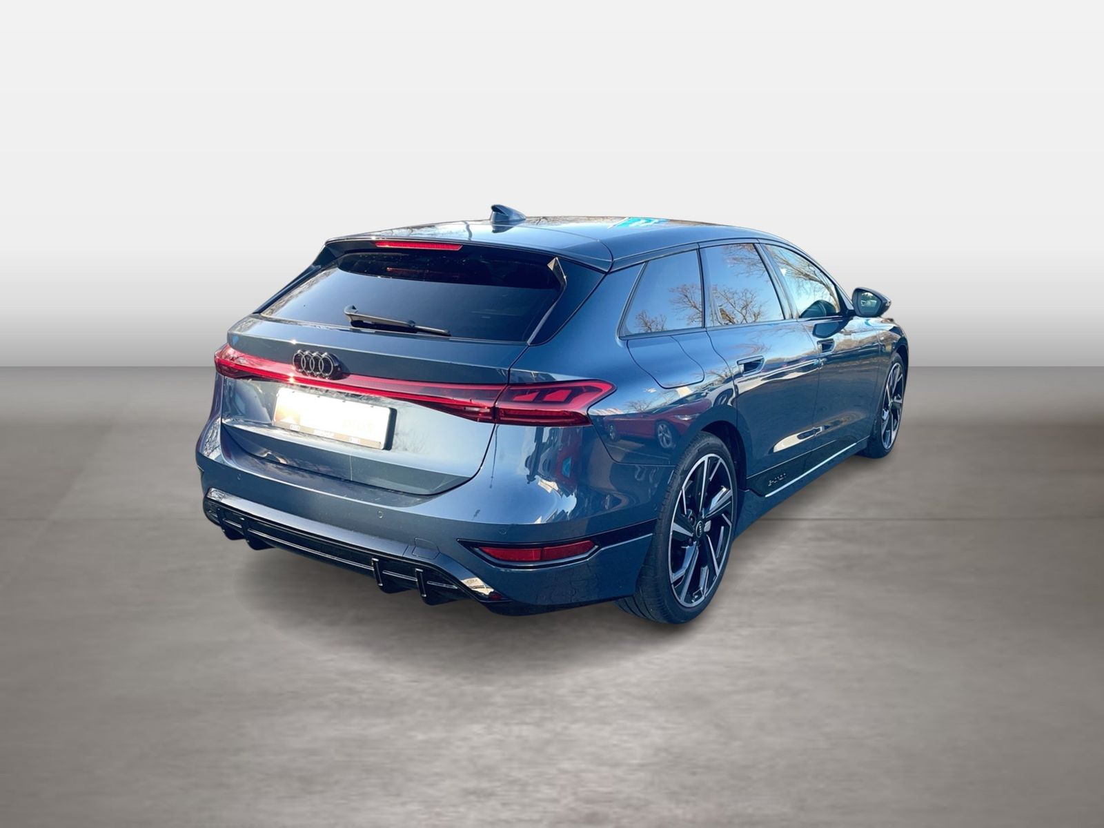 Fahrzeug autohaus mense Fahrzeugabbildung Audi A6 Avant e-tron performance 270 kW S-Line AHK