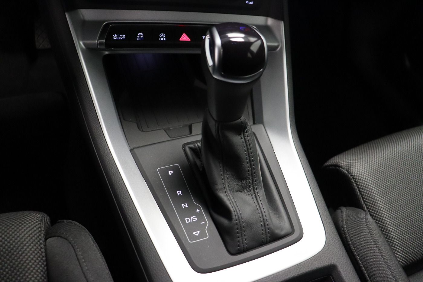 Fahrzeugabbildung Audi Q3 Sportback 35 TFSI S tronic S-Line AHK|ACC|LED