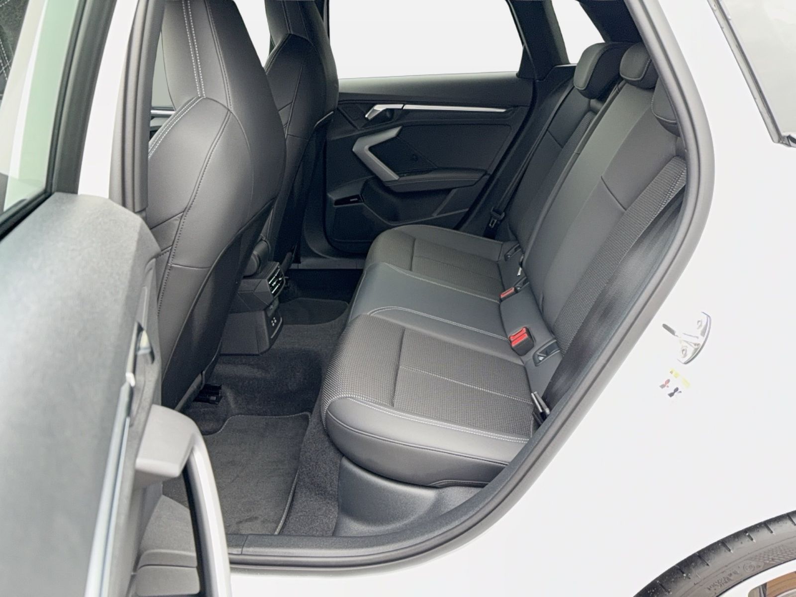 Fahrzeug autohaus mense Fahrzeugabbildung Audi A3 Sportback 35 TDI S tronic advanced Sonos|ACC