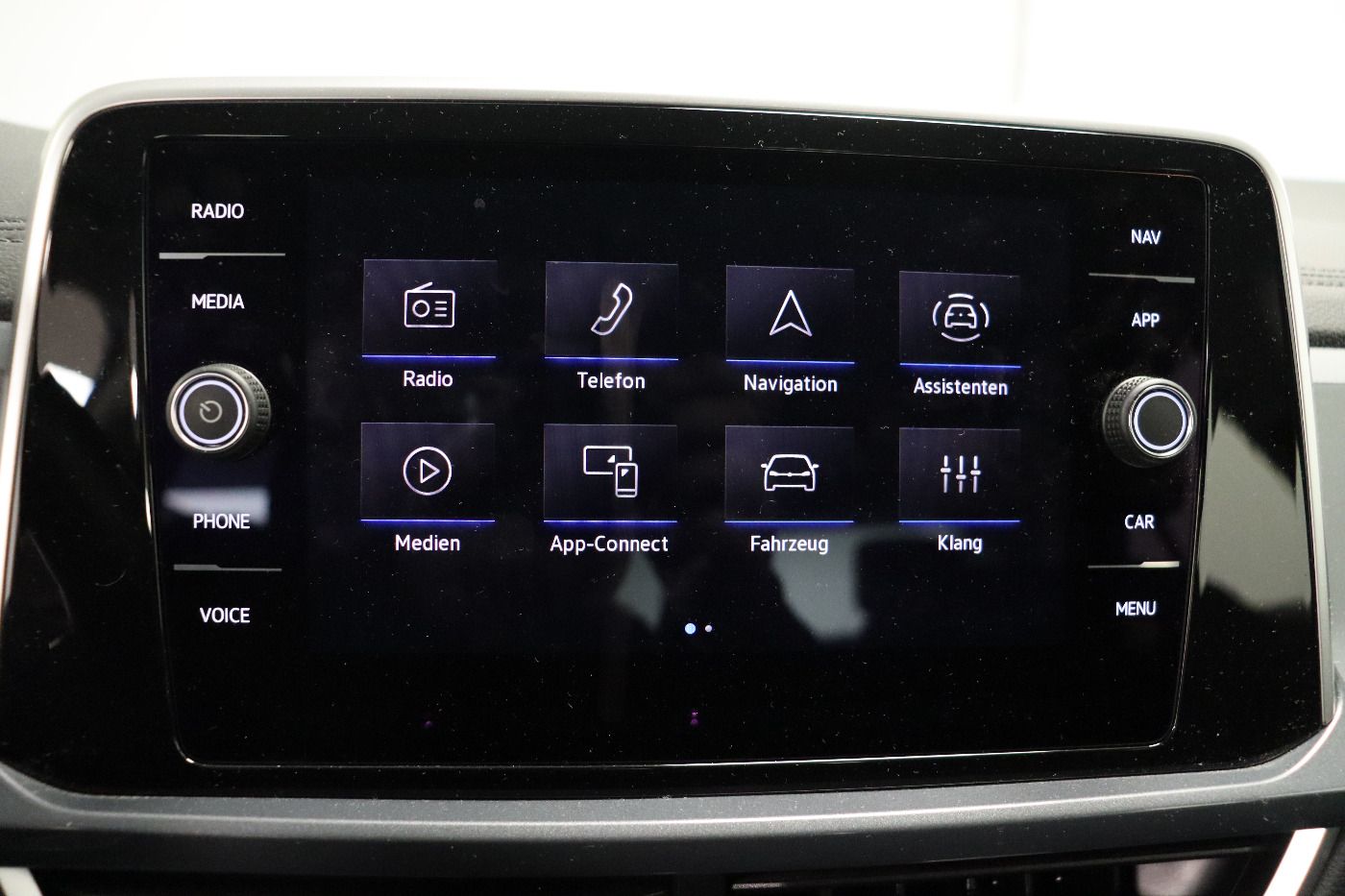 Fahrzeugabbildung Volkswagen T-Roc 2.0 TDI Style CarPlay|Standhzg|ACC|LED|PDC
