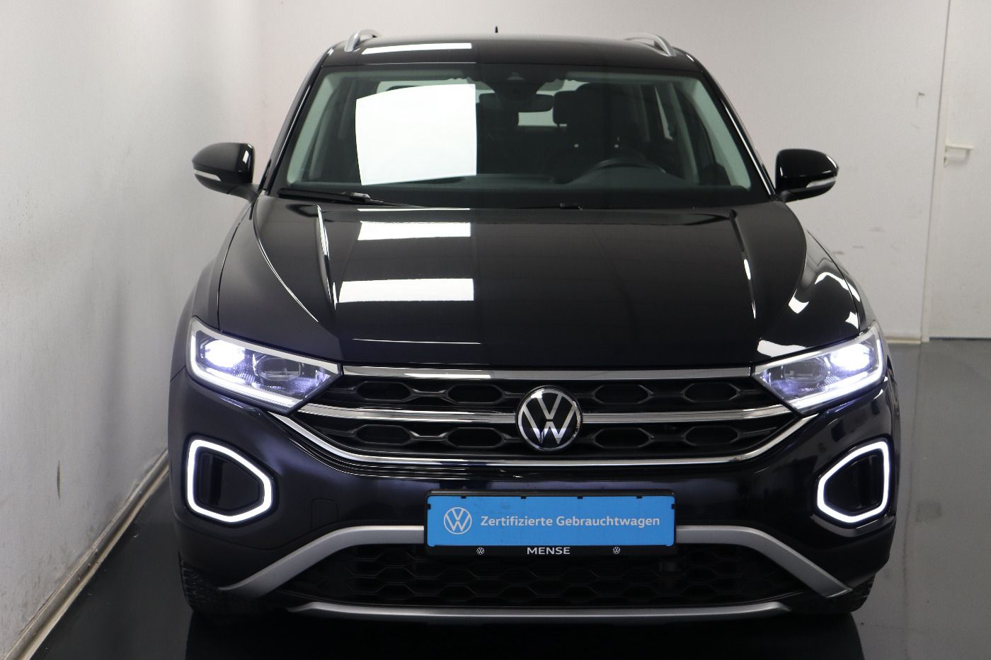 Fahrzeugabbildung Volkswagen T-Roc 2.0 TDI Style CarPlay|Standhzg|ACC|LED|PDC