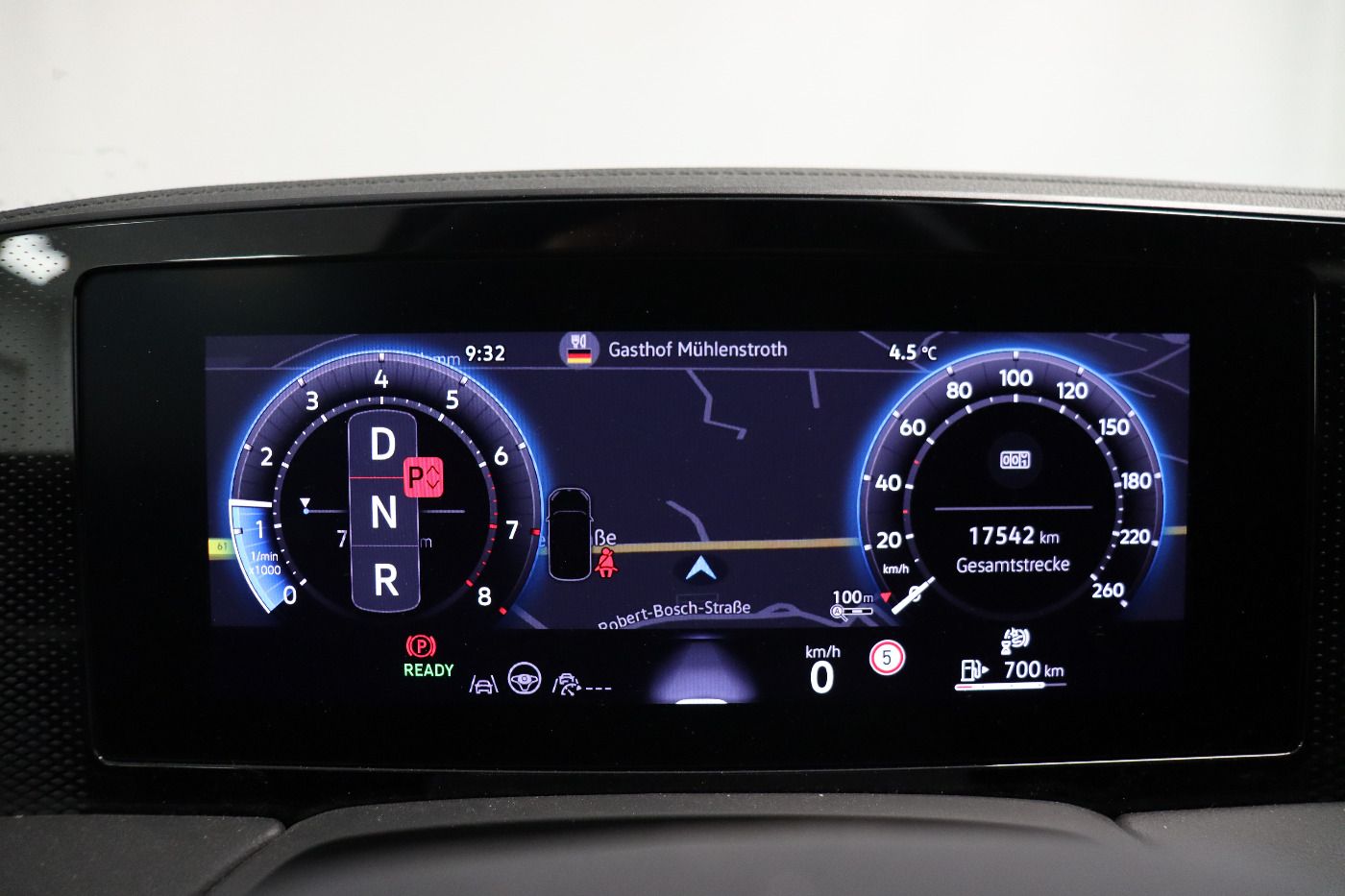 Fahrzeugabbildung Volkswagen Passat Variant 1.5 eTSI DSG Business CarPlay|AHK