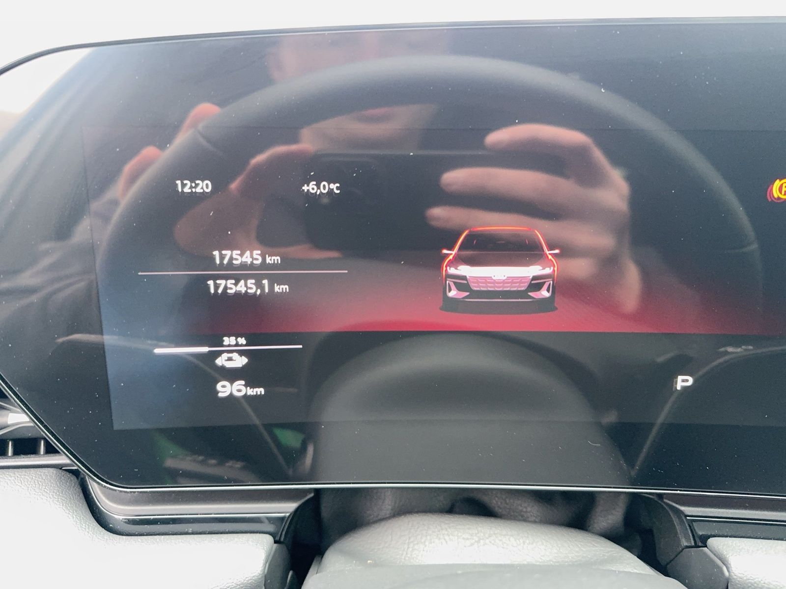 Fahrzeug autohaus mense Fahrzeugabbildung Audi A6 Avant e-tron AHK|Standhzg|4xSHZG|ACC|LED|PDC