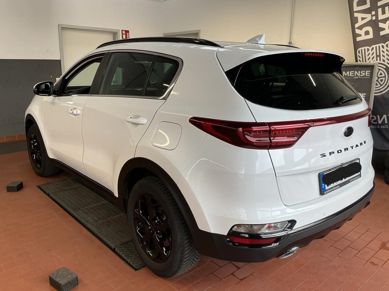 Fahrzeugabbildung Kia Sportage 1.6 T-GDI Automatik Vision 4xSHZG|Navi