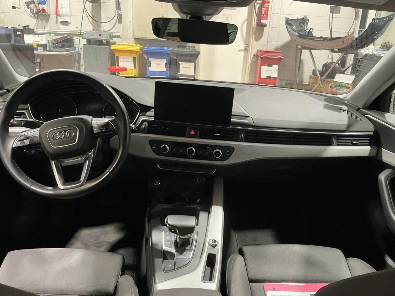 Fahrzeugabbildung Audi A4 Avant 35 TDI S tronic S line AHK|ACC|LED|Navi