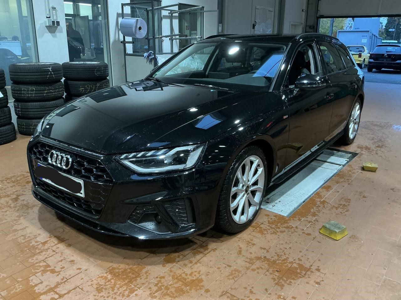 Fahrzeugabbildung Audi A4 Avant 35 TDI S tronic S line AHK|ACC|LED|Navi