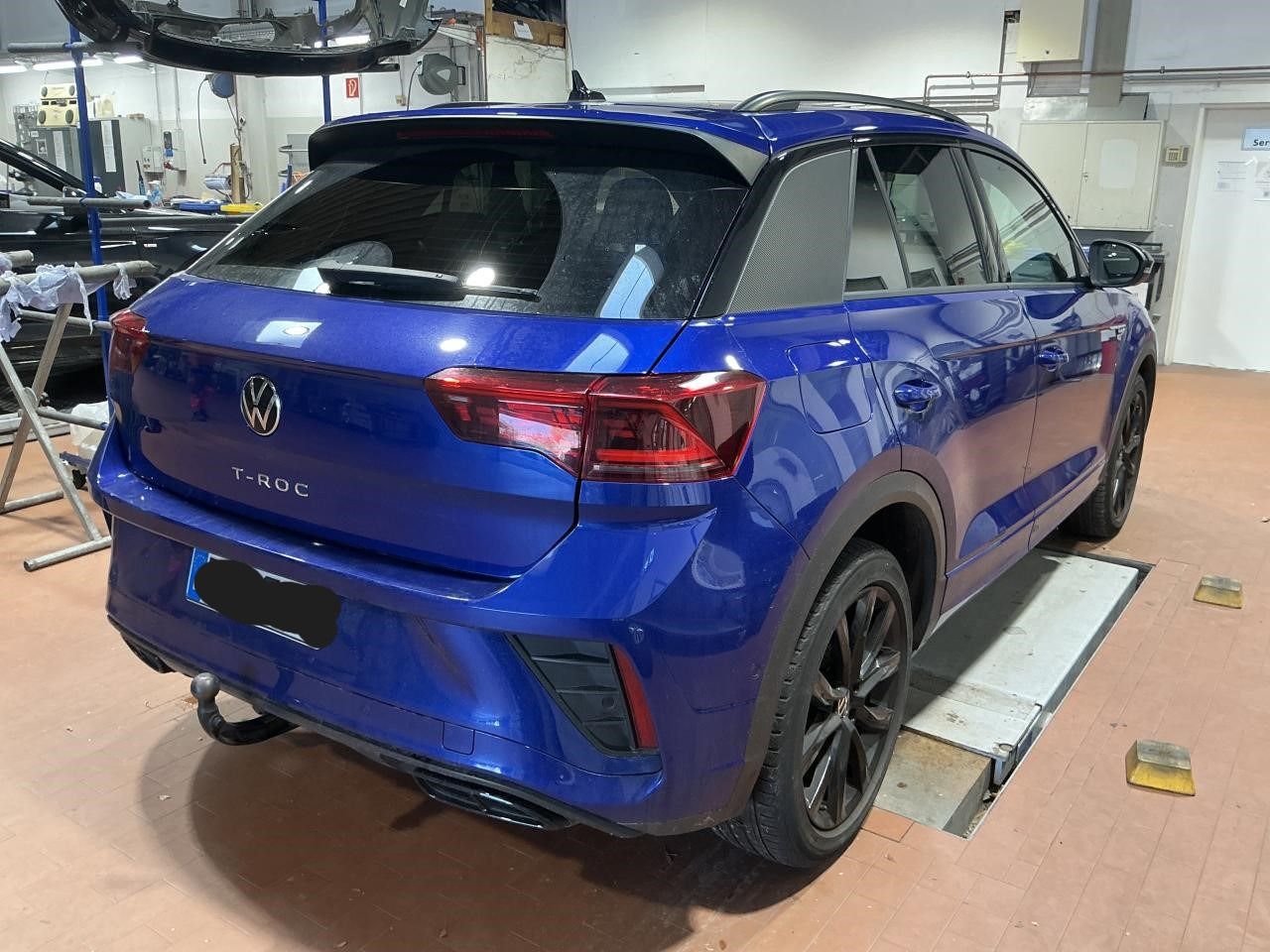 Fahrzeugabbildung Volkswagen T-Roc 2.0 TDI DSG R-Line IQ.Light|Matrix|CarPlay