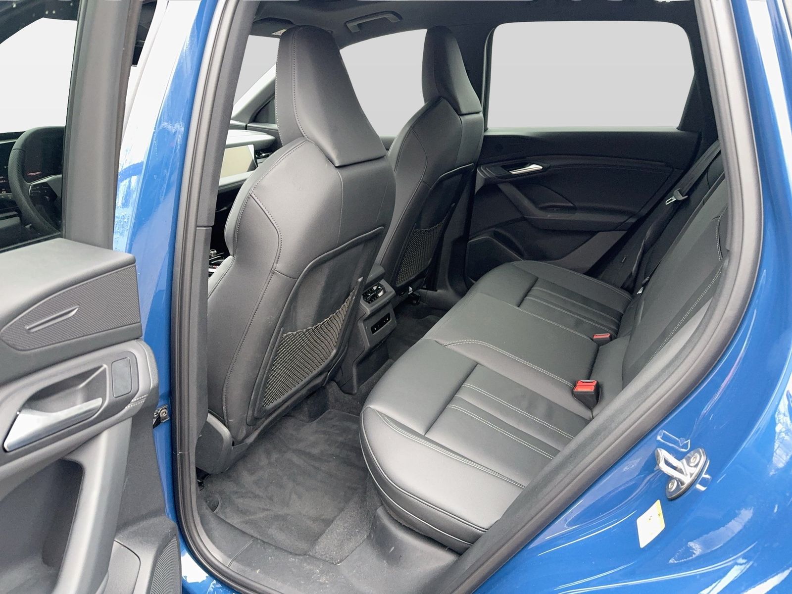 Fahrzeugabbildung Audi Q6 e-tron edition one S-Line Pano|Standhzg|ACC