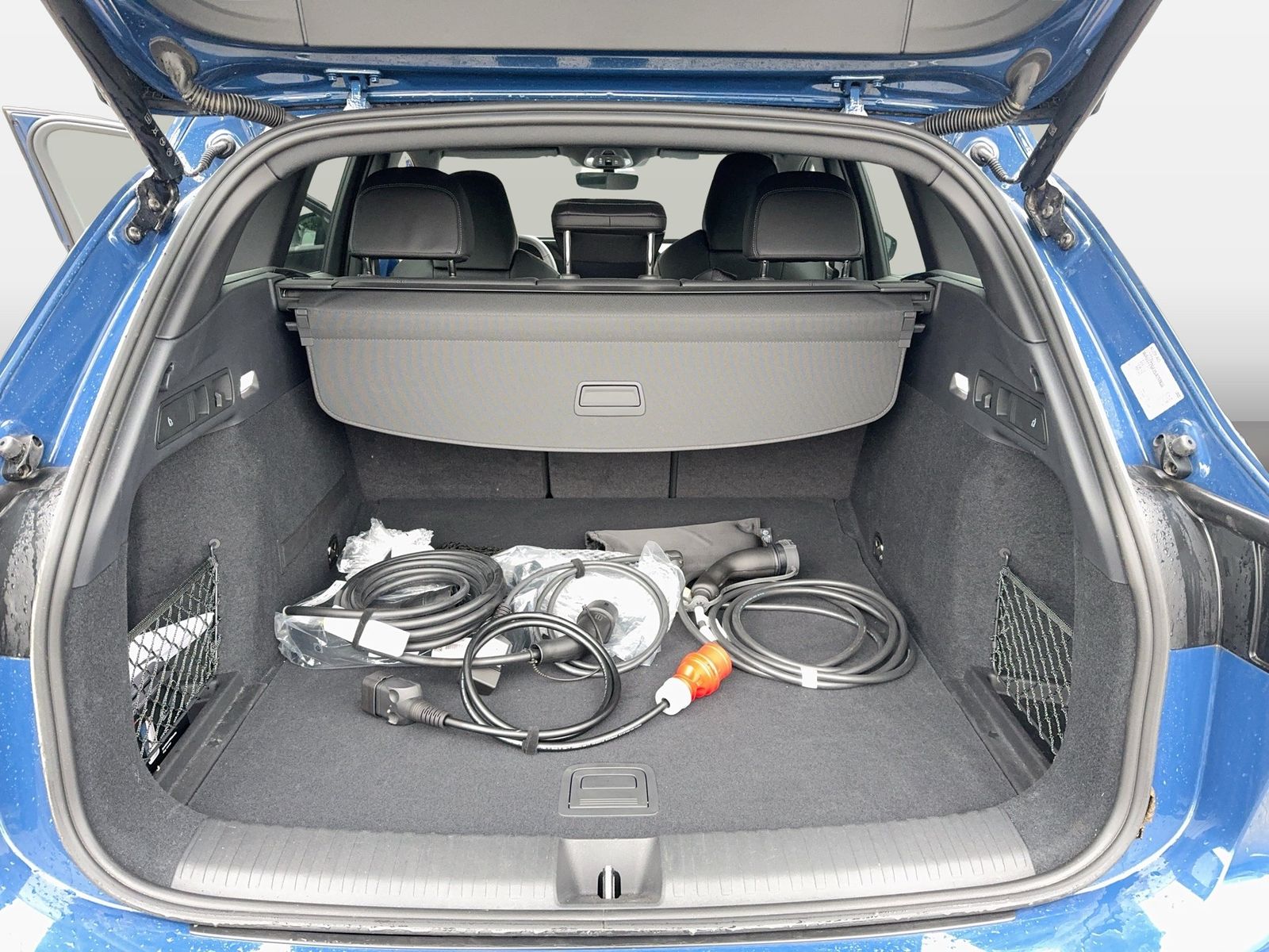 Fahrzeugabbildung Audi Q6 e-tron edition one S-Line Pano|Standhzg|ACC