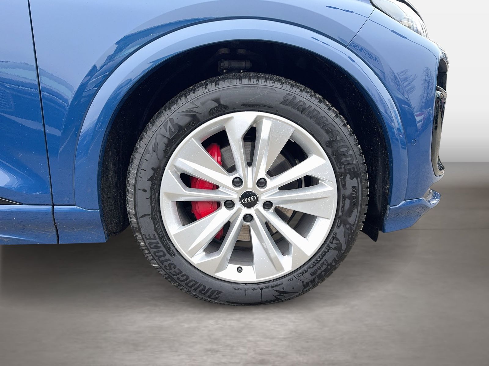 Fahrzeugabbildung Audi Q6 e-tron edition one S-Line Pano|Standhzg|ACC