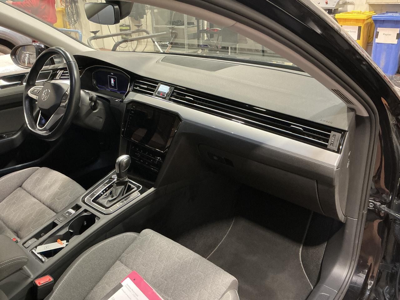 Fahrzeug autohaus mense Fahrzeugabbildung Volkswagen Passat Variant 2.0 TDI DSG Business CarPlay|AHK
