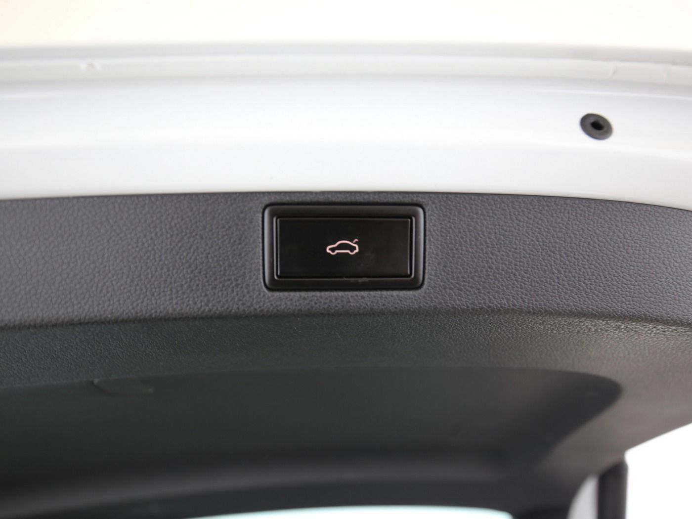 Fahrzeugabbildung SKODA Scala 1.0 TSI Ambition LED|KeyLess|KlimaA|PDC|LM