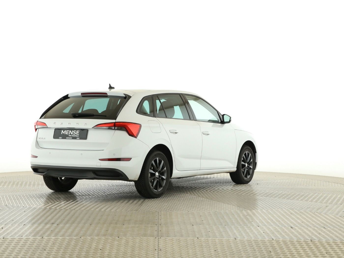 Fahrzeugabbildung SKODA Scala 1.0 TSI Ambition LED|KeyLess|KlimaA|PDC|LM