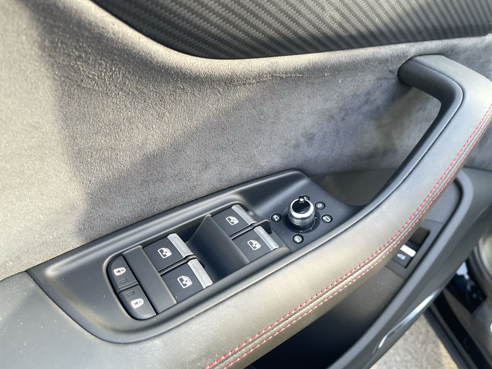 Fahrzeugabbildung Audi Q7 SUV S line 50 TDI quattro 210 kW tiptronic