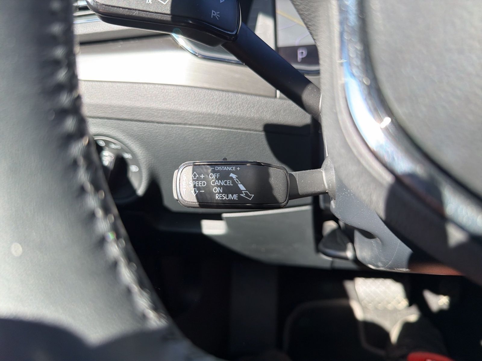 Fahrzeug autohaus mense Fahrzeugabbildung SKODA Superb Combi Style 2.0l TDI 110kW 7-Gang-DSG ACC - mit KI generiert/bearbeitet
