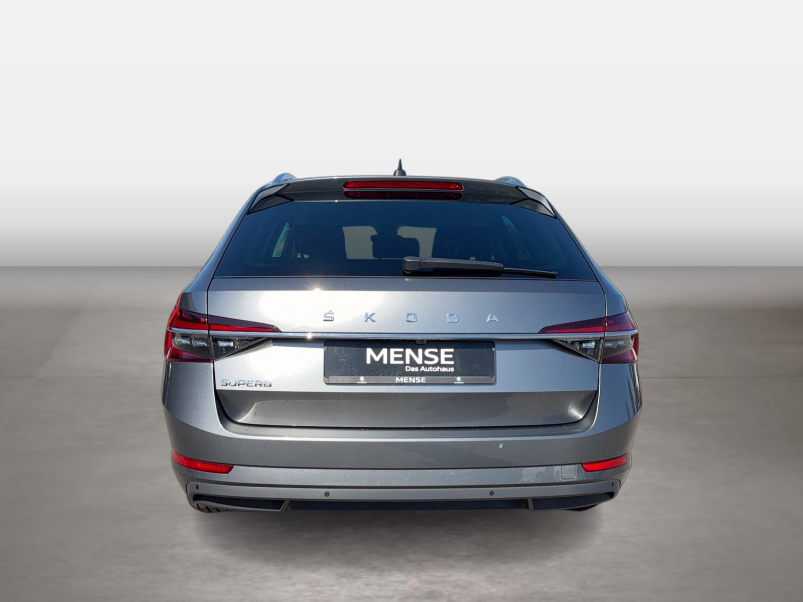 Fahrzeug autohaus mense Fahrzeugabbildung SKODA Superb Combi Style 2.0l TDI 110kW 7-Gang-DSG ACC - mit KI generiert/bearbeitet