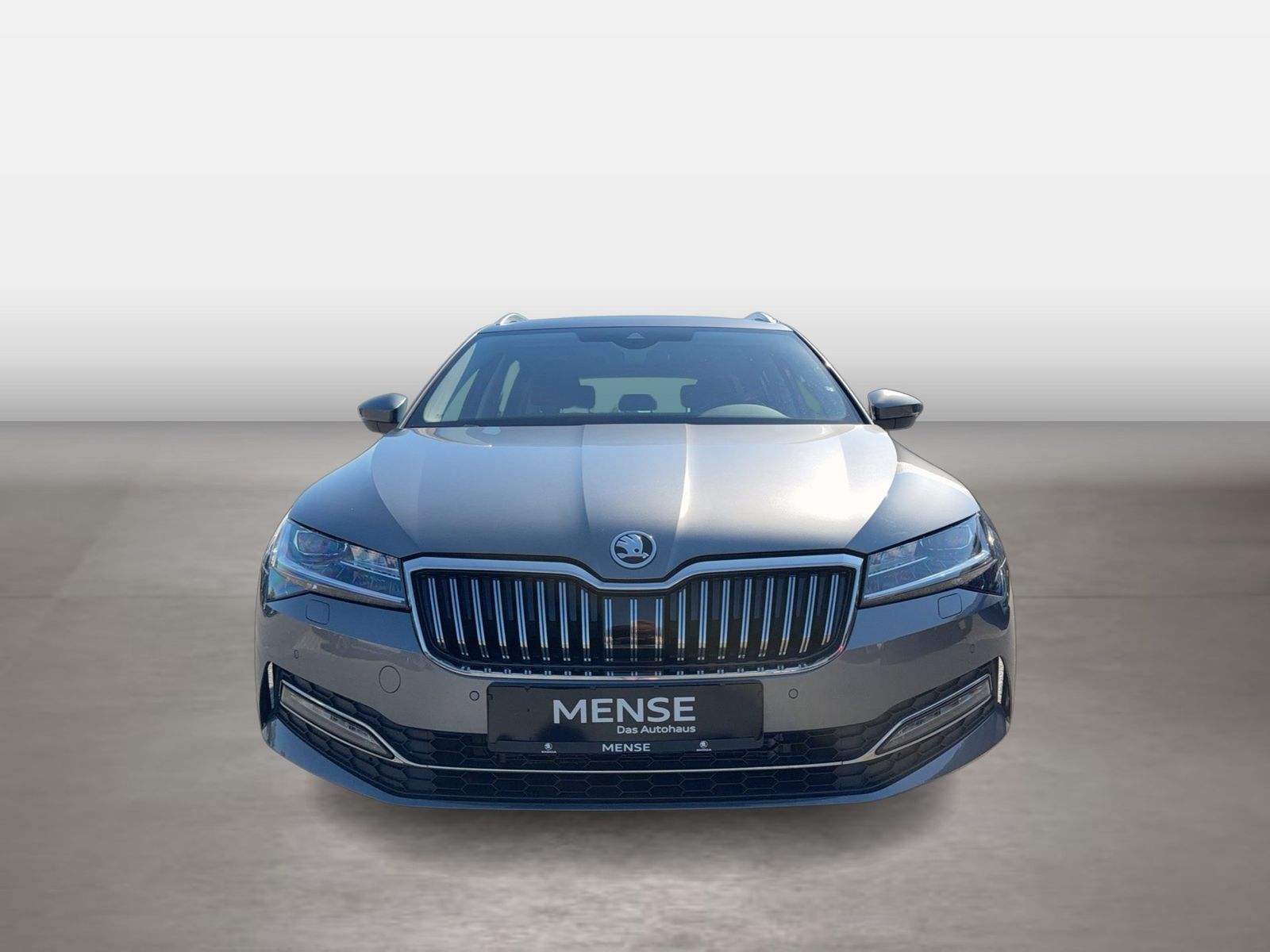 Fahrzeug autohaus mense Fahrzeugabbildung SKODA Superb Combi Style 2.0l TDI 110kW 7-Gang-DSG ACC - mit KI generiert/bearbeitet