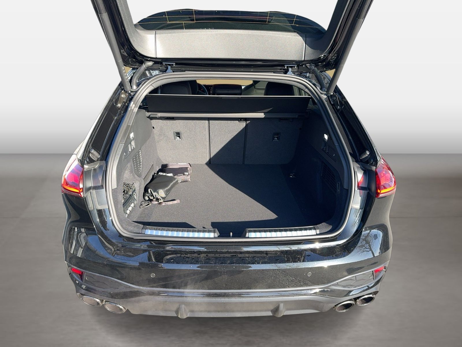 Fahrzeugabbildung Audi S5 Avant TFSI 270 kW S tronic Matrix|B&O|AHK|HUD