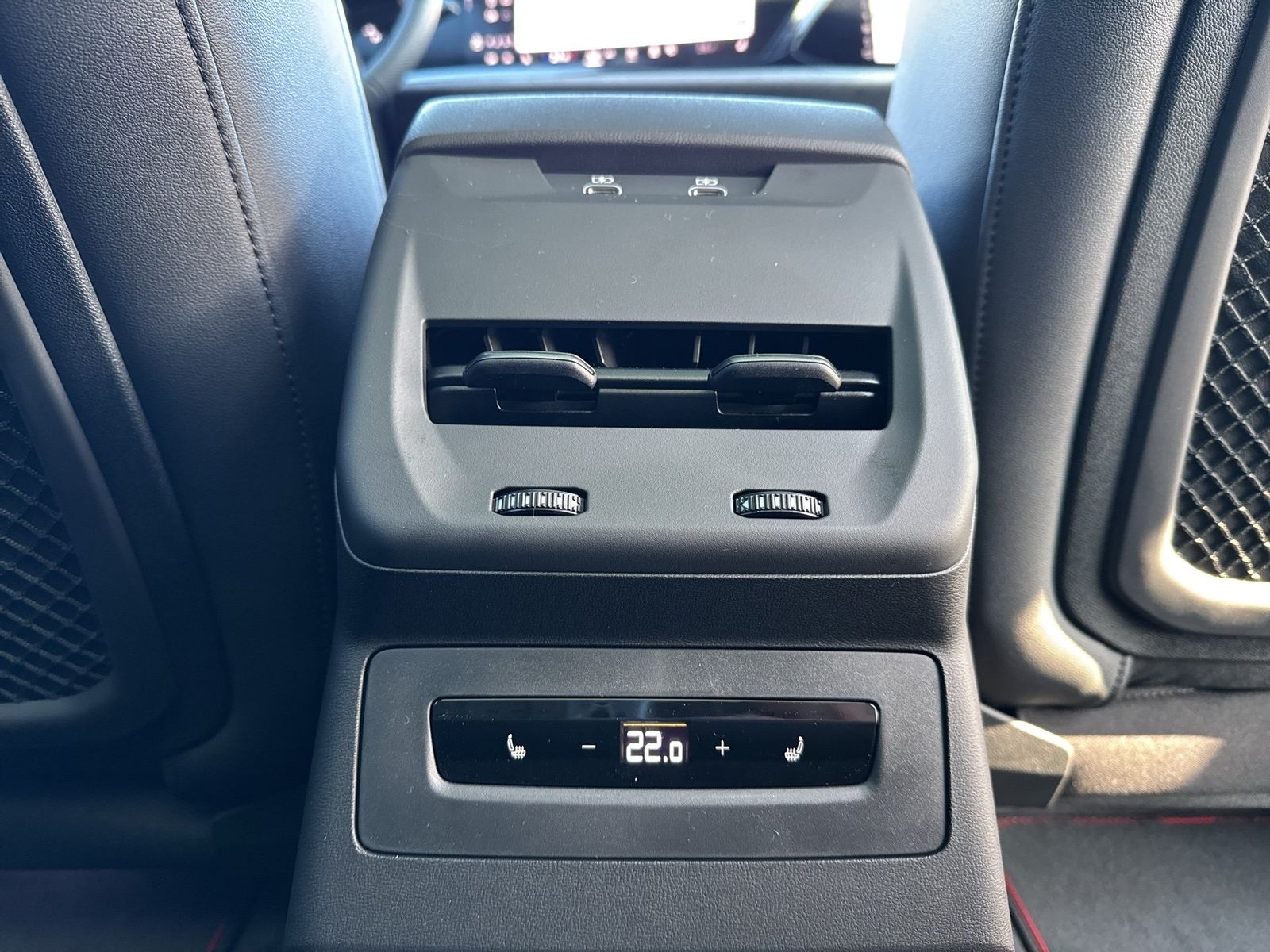 Fahrzeugabbildung Audi S5 Avant TFSI 270 kW S tronic Matrix|B&O|AHK|HUD