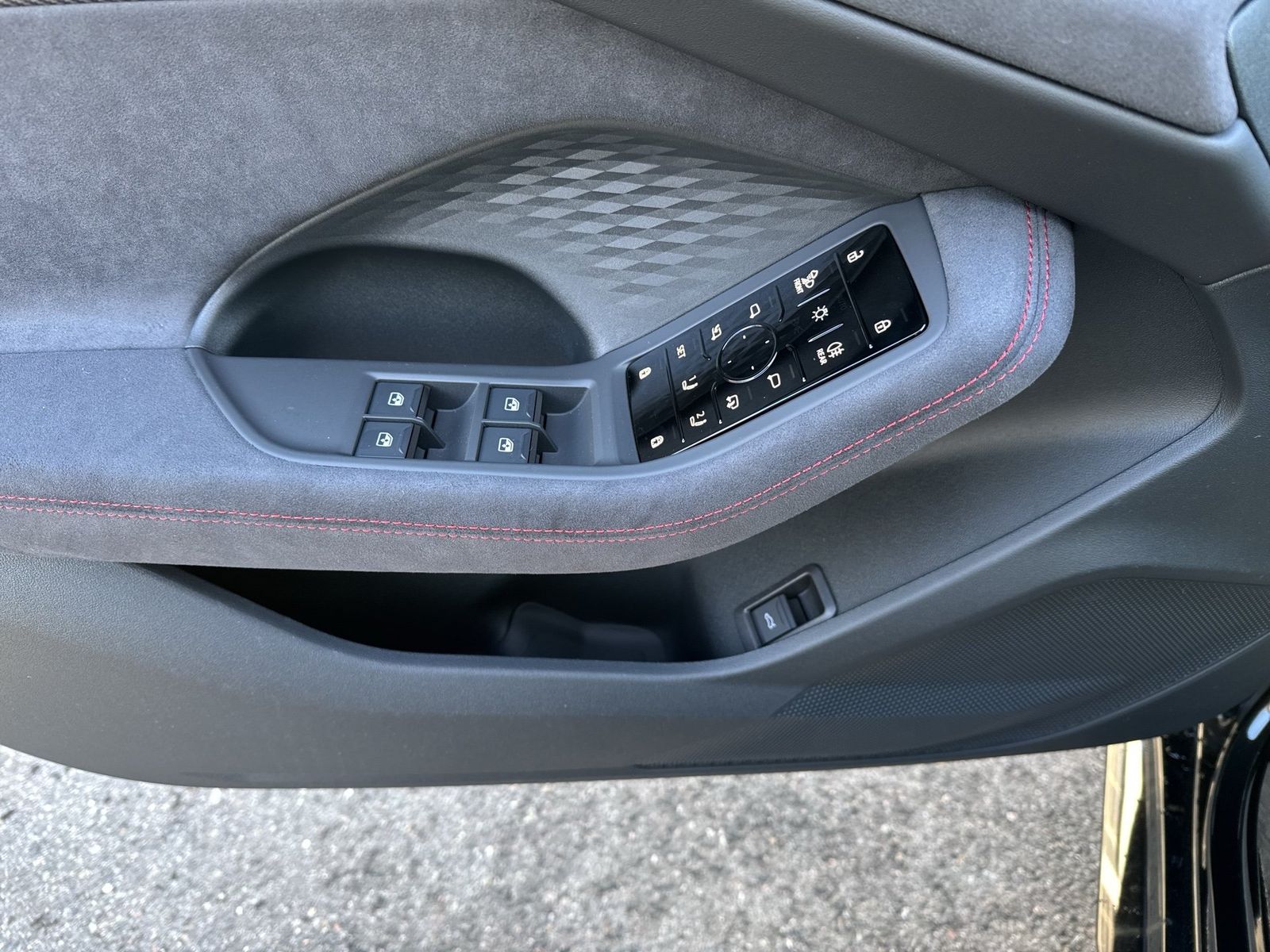 Fahrzeugabbildung Audi S5 Avant TFSI 270 kW S tronic Matrix|B&O|AHK|HUD