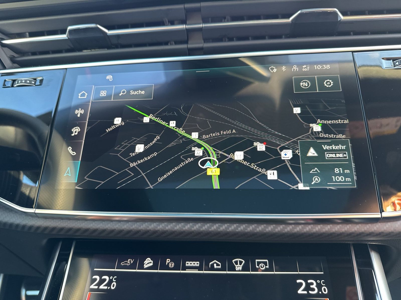 Fahrzeugabbildung Audi Q8 SUV TFSI e quattro 360 kW tiptronic Matrix|SD
