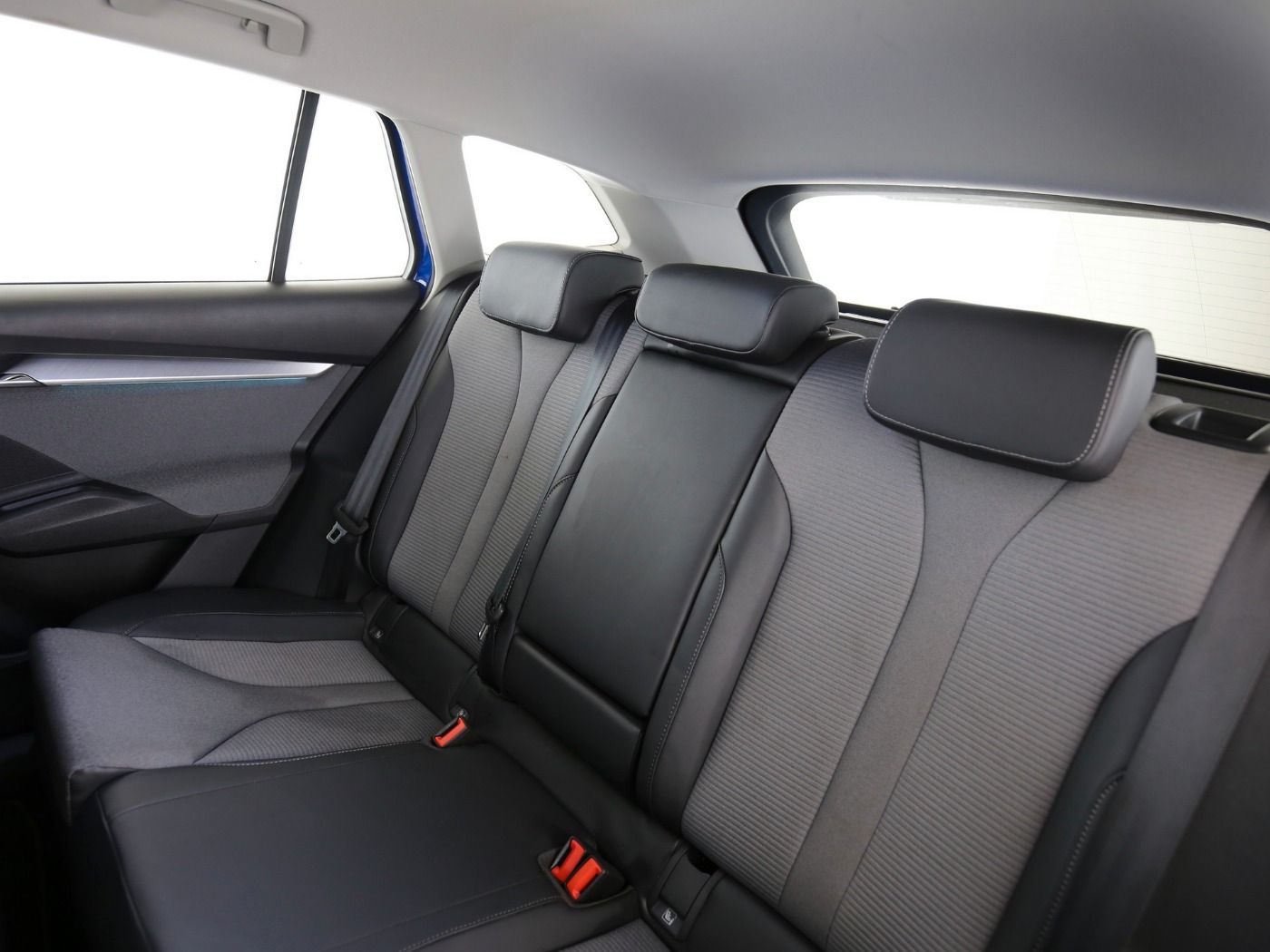 Fahrzeug autohaus mense Fahrzeugabbildung SKODA Enyaq 50 Loft LED|VirtualCP|KlimaA|LaneAss|PDC