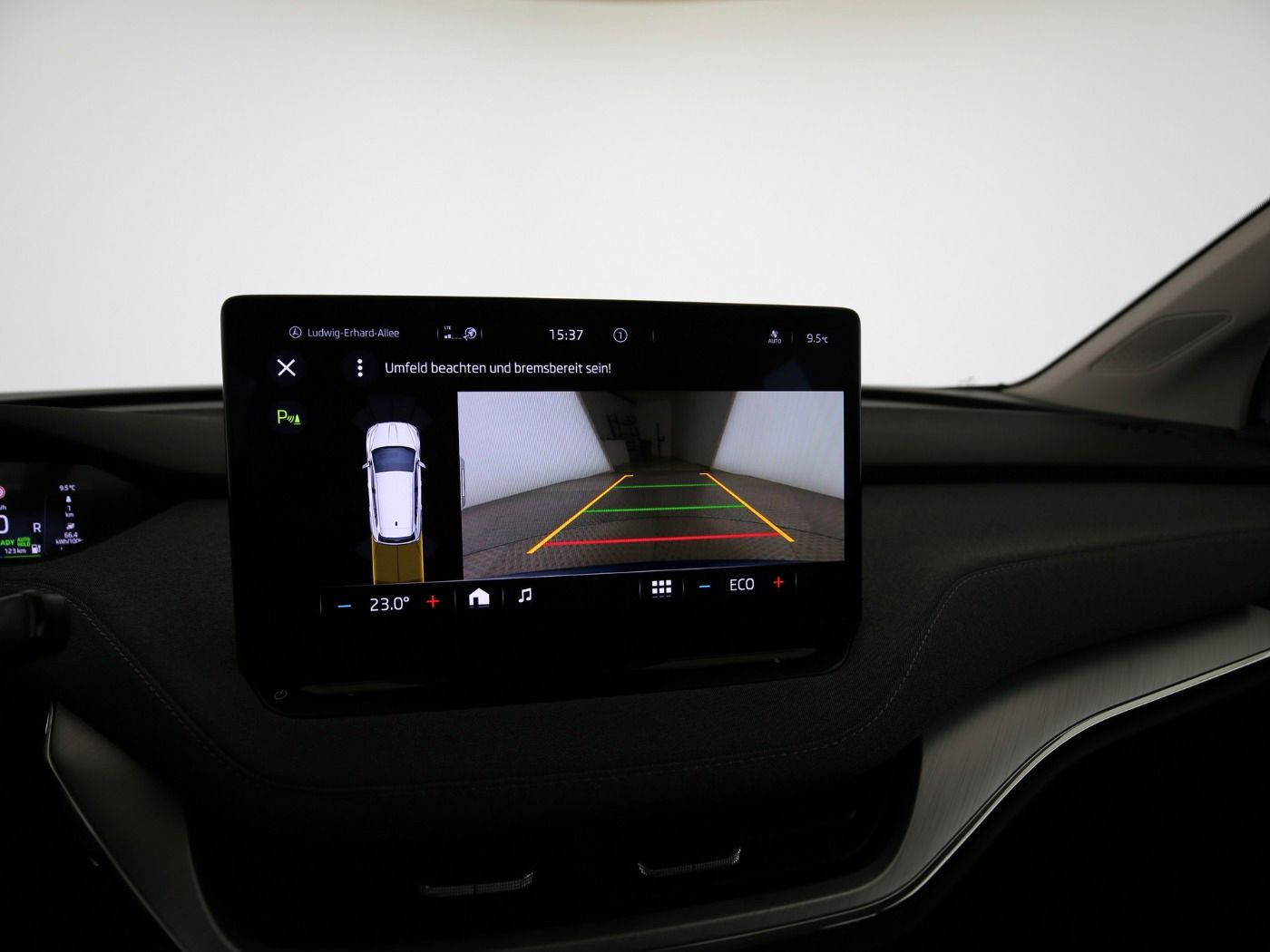 Fahrzeug autohaus mense Fahrzeugabbildung SKODA Enyaq 50 Loft LED|VirtualCP|KlimaA|LaneAss|PDC