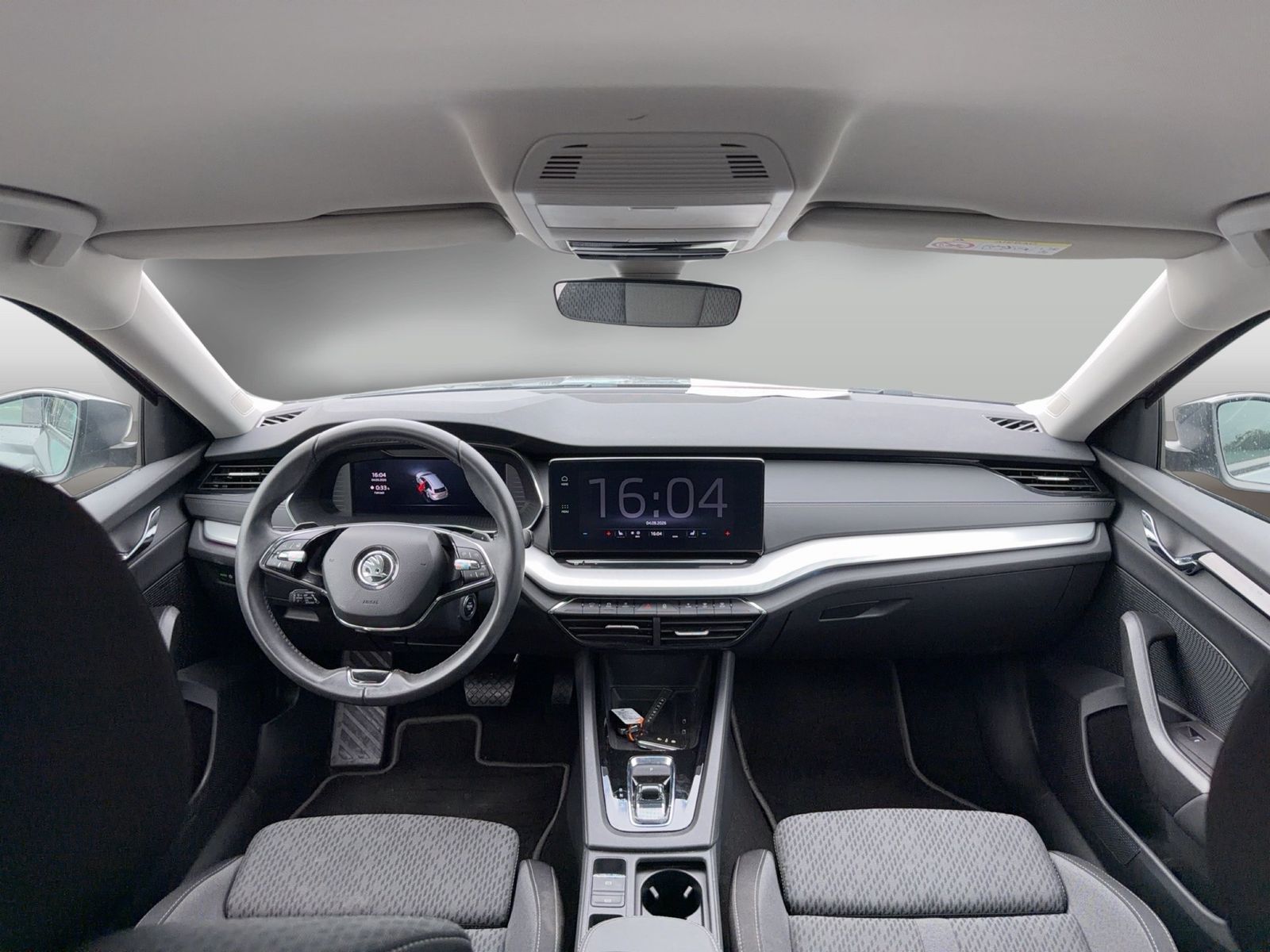 Fahrzeug autohaus mense Fahrzeugabbildung SKODA Octavia Combi Ambition 2.0l TDI 85kW 7-Gang-DSG - mit KI generiert/bearbeitet