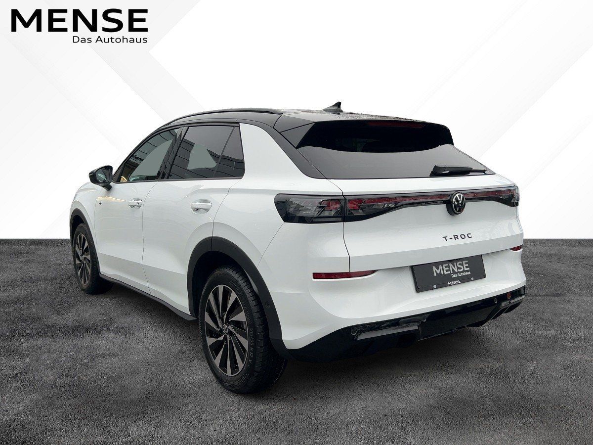 Fahrzeugabbildung Volkswagen T-Roc 1.5 eTSI DSG R-Line Nav BlackStyle HUD 360