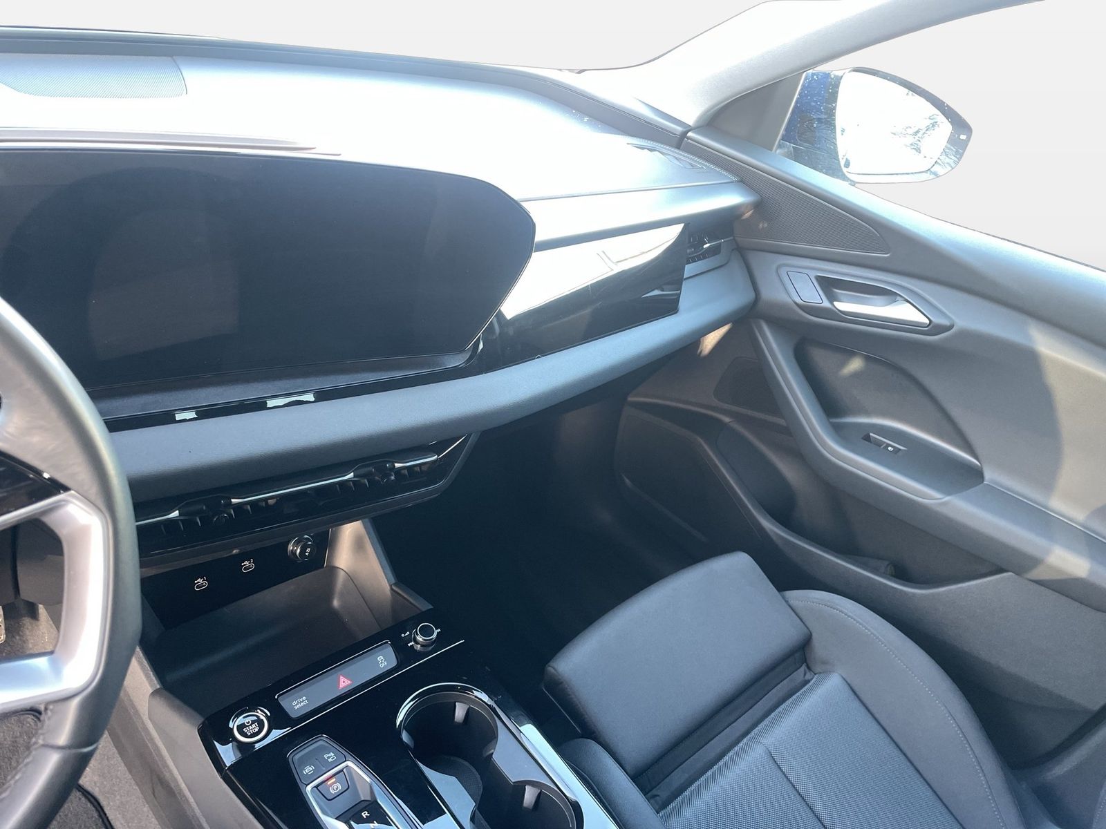 Fahrzeug autohaus mense Fahrzeugabbildung Audi Q6 Sportback e-tron AHK|Standhzg|4xSHZG|ACC|LED