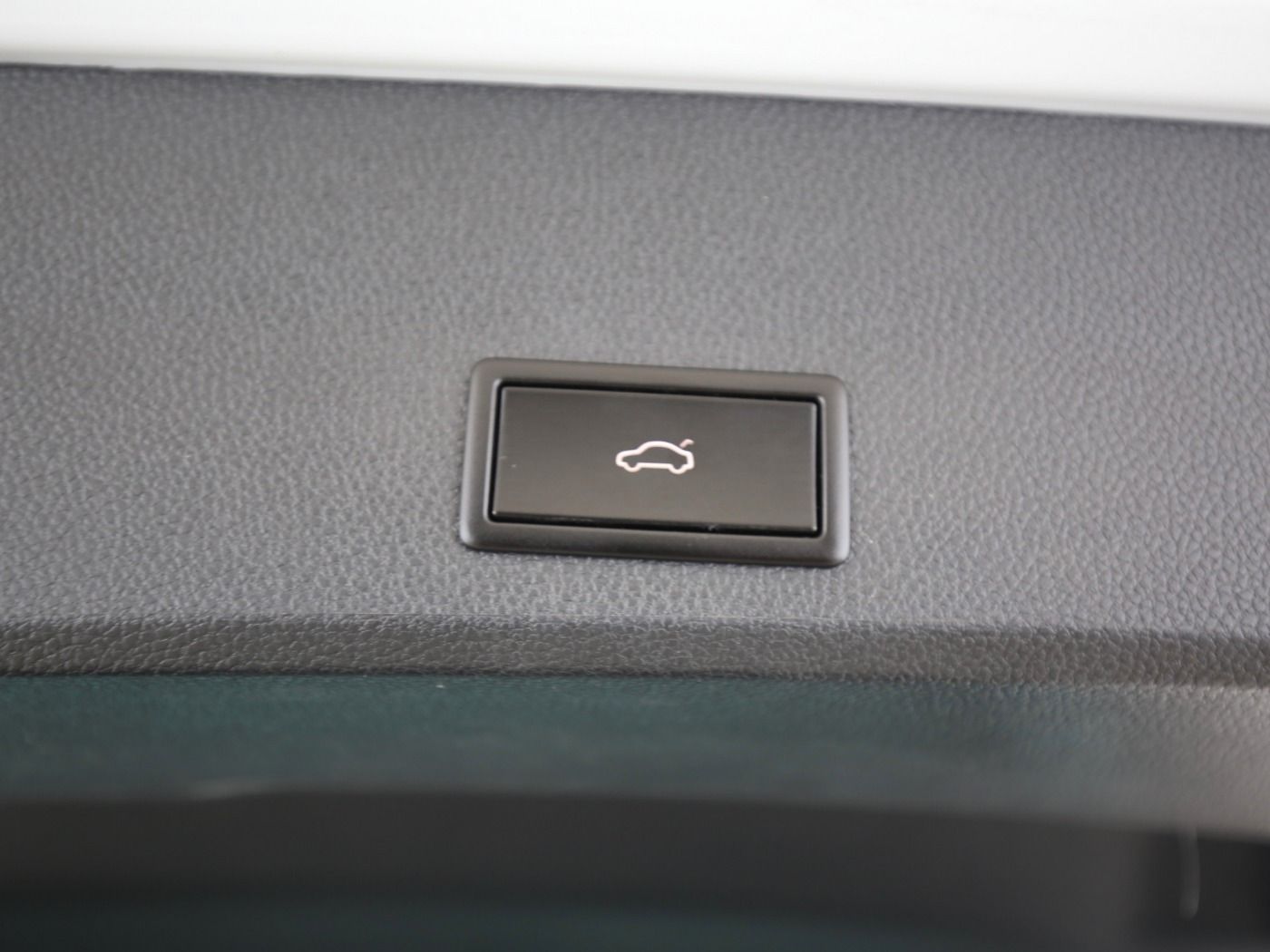 Fahrzeugabbildung SEAT Ateca 1.5 TSI ACT FR Beats|AHK|SD|ACC|LED|Navi