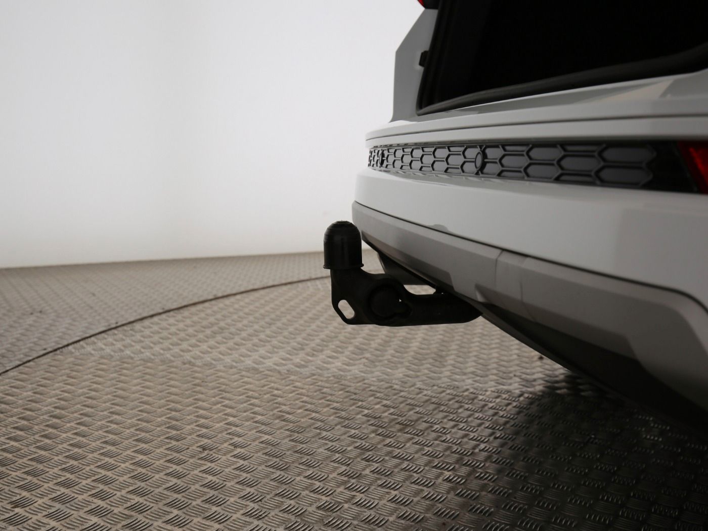 Fahrzeugabbildung SEAT Ateca 1.5 TSI ACT FR Beats|AHK|SD|ACC|LED|Navi