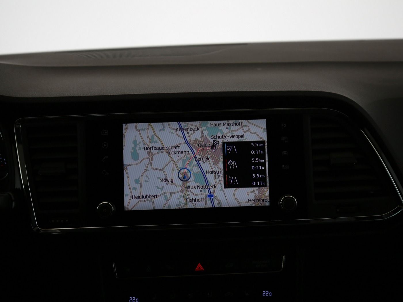 Fahrzeugabbildung SEAT Ateca 1.5 TSI ACT FR Beats|AHK|SD|ACC|LED|Navi