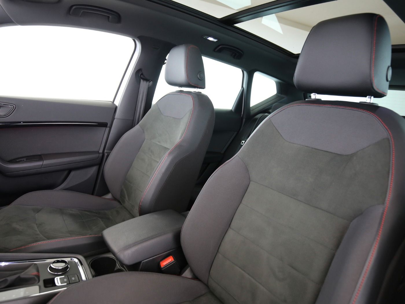 Fahrzeugabbildung SEAT Ateca 1.5 TSI ACT FR Beats|AHK|SD|ACC|LED|Navi