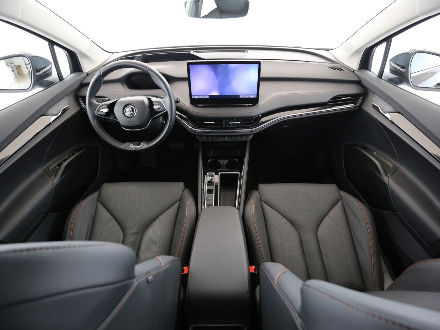 Fahrzeug autohaus mense Fahrzeugabbildung SKODA Enyaq 85 Suite AHK|HUD|Pano|SD|4xSHZG|ACC|MATRIX