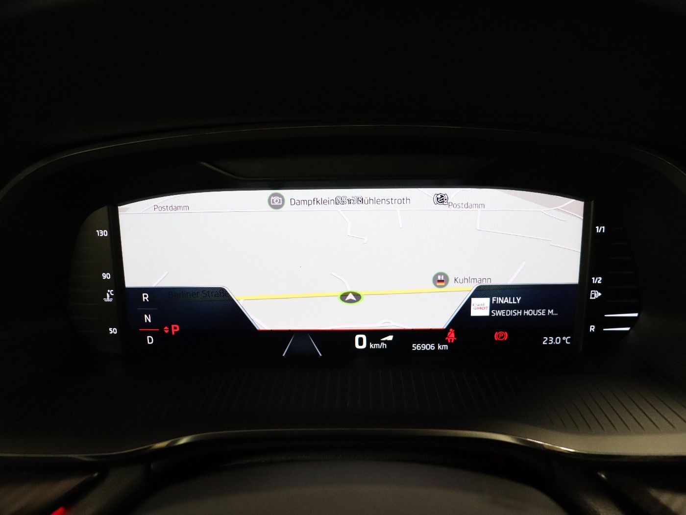 Fahrzeugabbildung SKODA Octavia Combi 2.0 TDI DSG RS |FLA|HUD|SpurH|LED