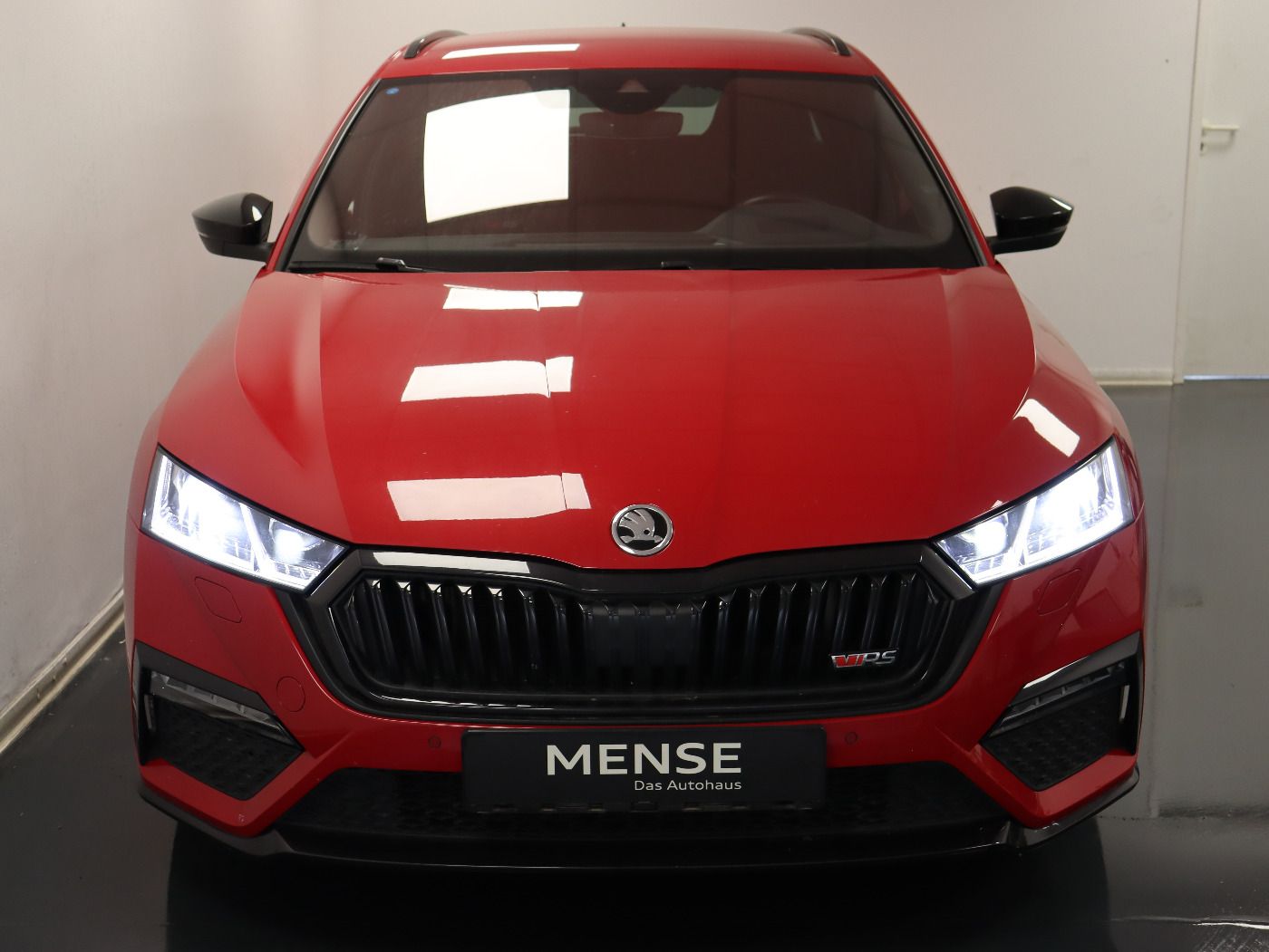 Fahrzeugabbildung SKODA Octavia Combi 2.0 TDI DSG RS |FLA|HUD|SpurH|LED