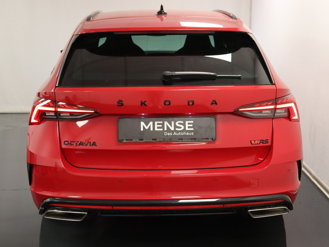 Fahrzeugabbildung SKODA Octavia Combi 2.0 TDI DSG RS |FLA|HUD|SpurH|LED