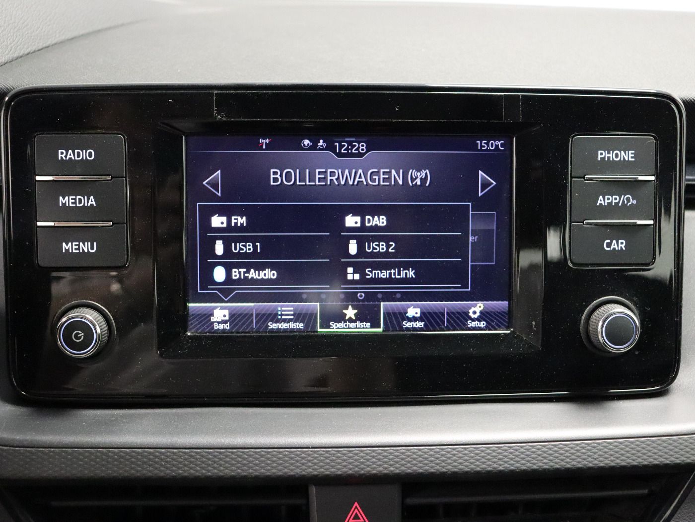 Fahrzeugabbildung SKODA Scala 1.0 TSI Active Cool Plus |W-Paket|PDC|FLA