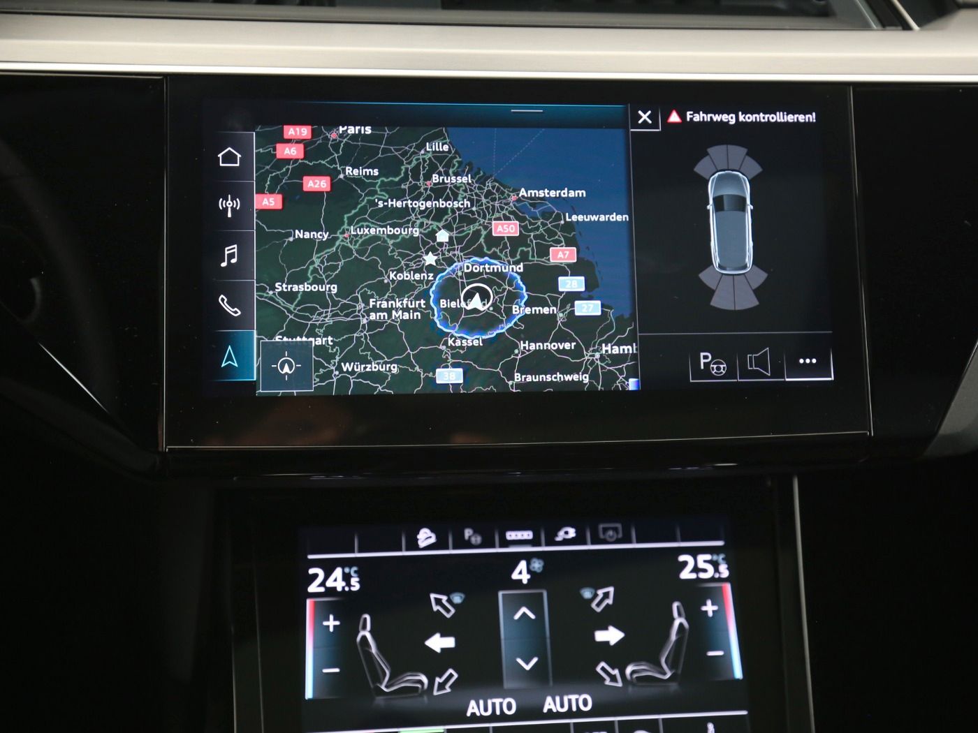 Fahrzeugabbildung Audi e-tron 50 quattro S line Luft|Pano|SD|LED|PDC