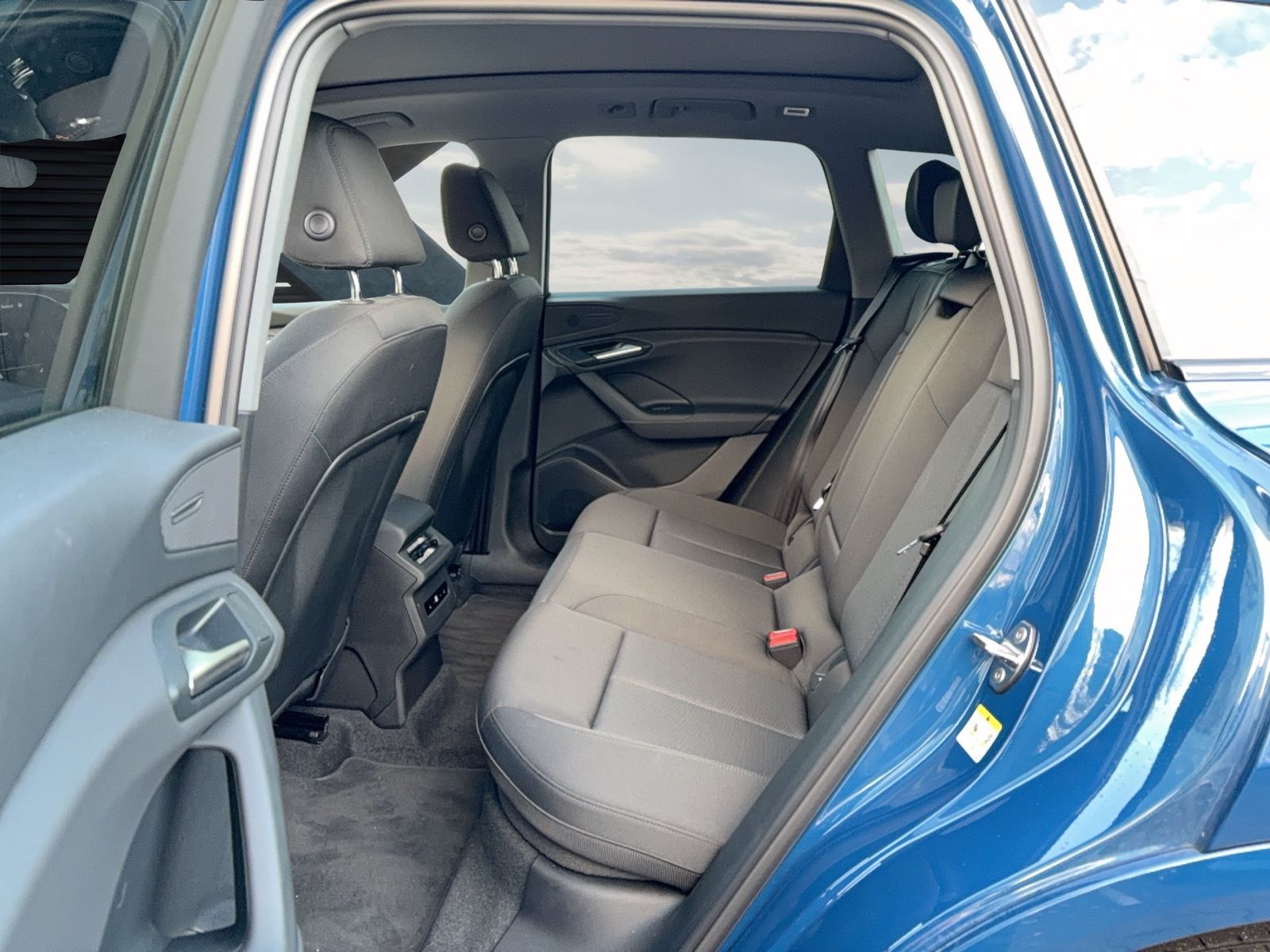 Fahrzeugabbildung Audi Q6 e-tron e-tron 185 kW Pano|Standhzg|4xSHZG|ACC