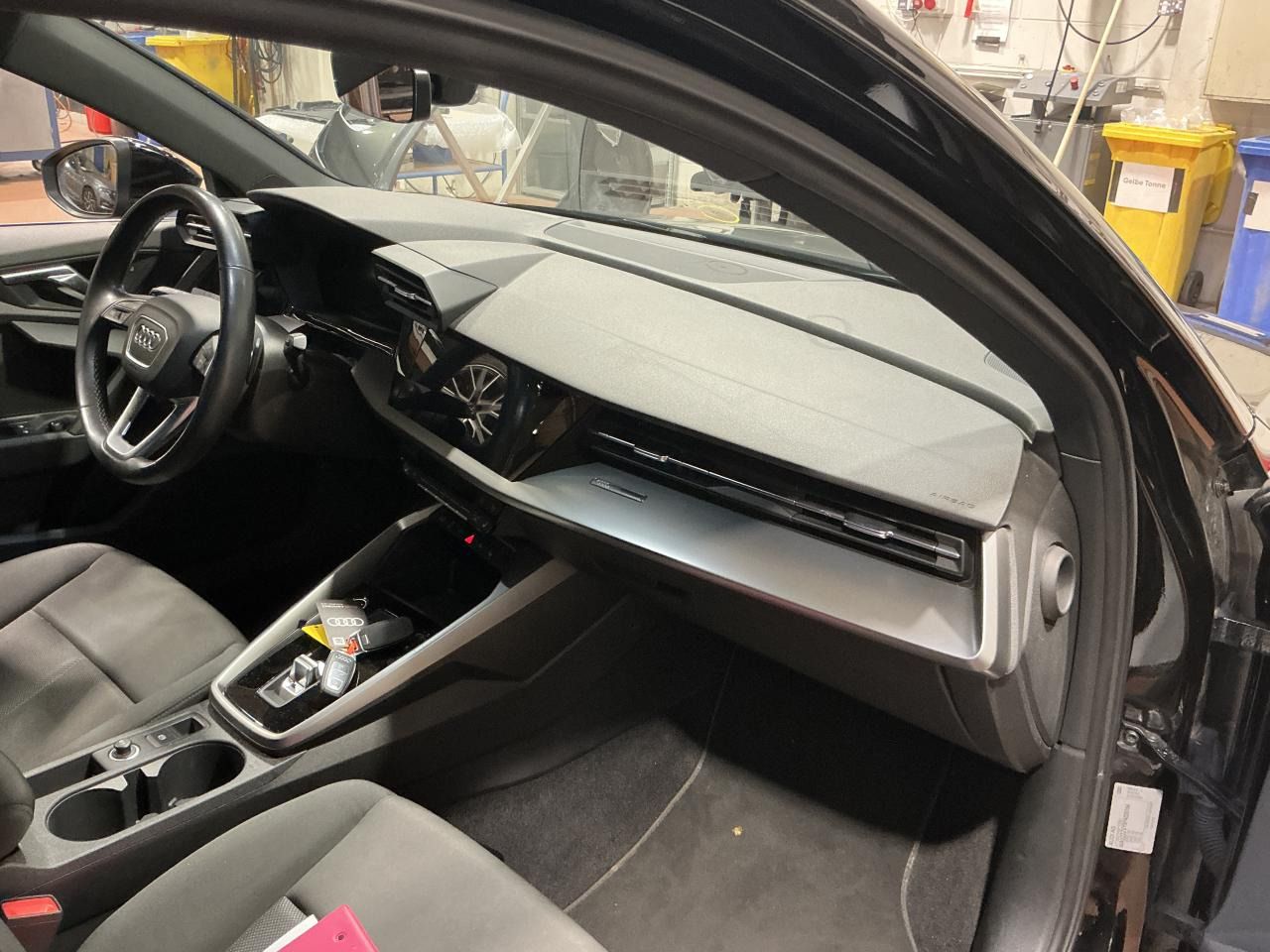 Fahrzeugabbildung Audi A3 Sportback 40 TFSI e S tronic Advanced Matrix