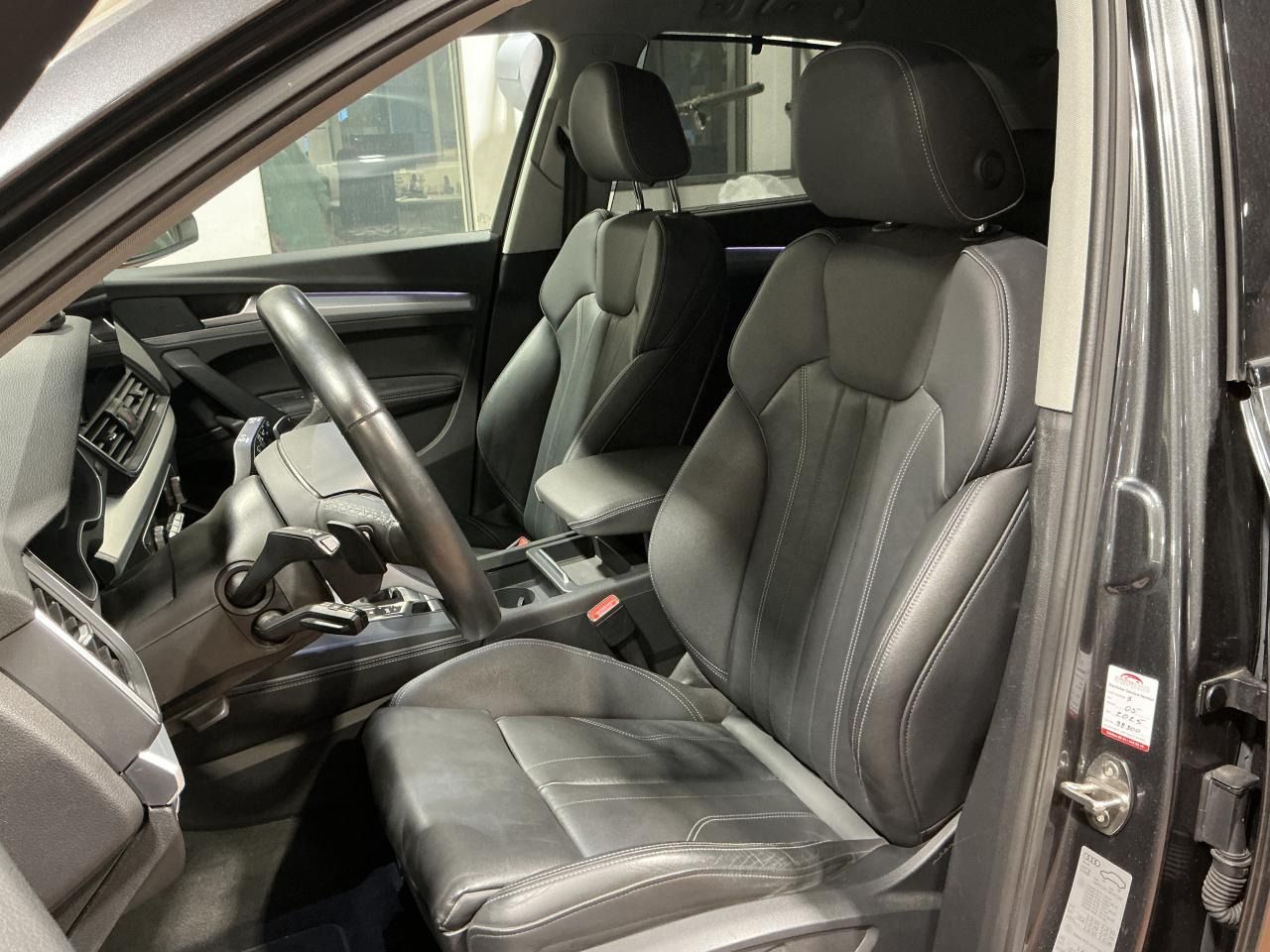 Fahrzeugabbildung Audi Q5 40 TDI quattro S tronic S line Matrix|CarPlay