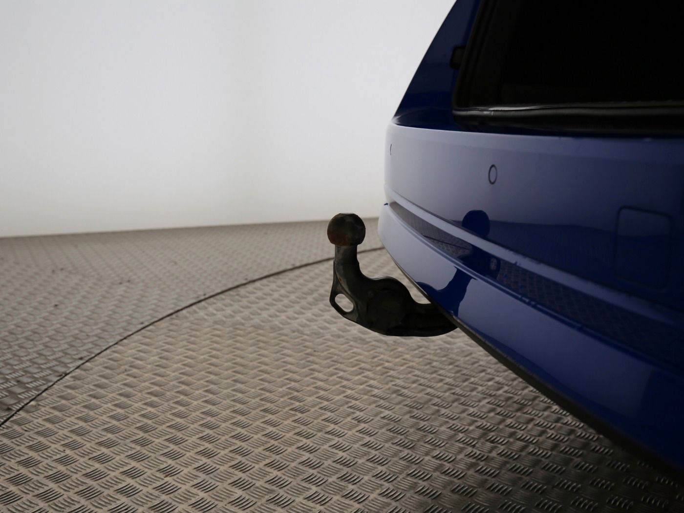 Fahrzeugabbildung SKODA Octavia Combi 2.0 TDI Clever AHK|4xSHZG|ACC|LED