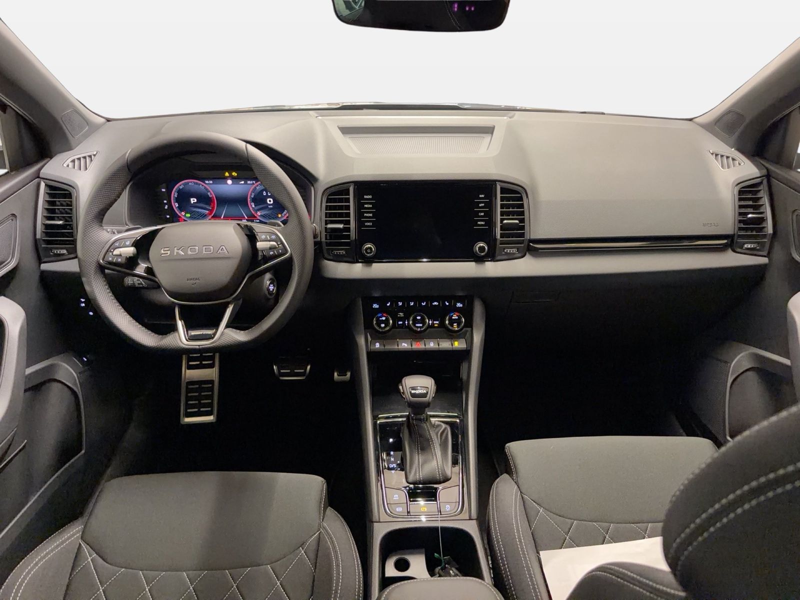 Fahrzeug autohaus mense Fahrzeugabbildung SKODA Karoq 1.5 TSI ACT Sportline Matrix AHK ACC LED - mit KI generiert/bearbeitet